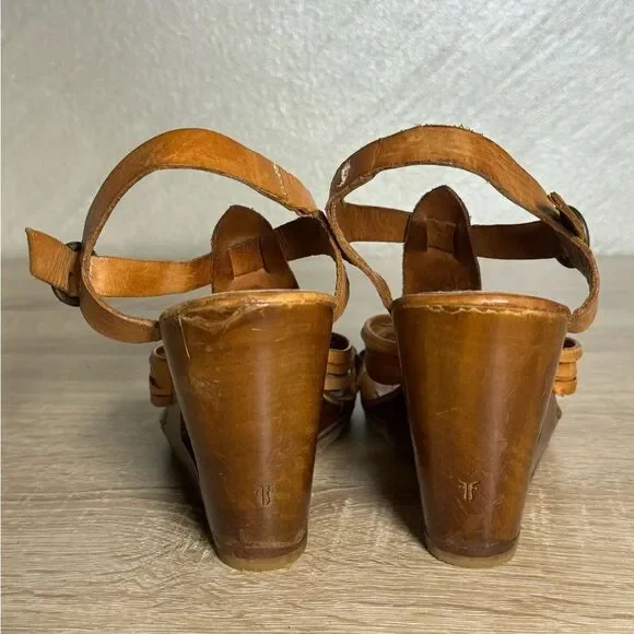 Frye Gabriella 7.5B Cut-Out Wedge Slingback T-Strap Woven Leather Sandals - Picture 4 of 14